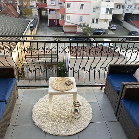 Apartman Anja Novi Sad Eksteriør billede