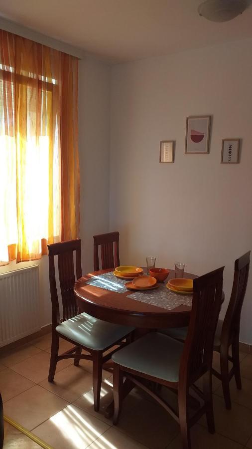 Apartman Anja Novi Sad Eksteriør billede